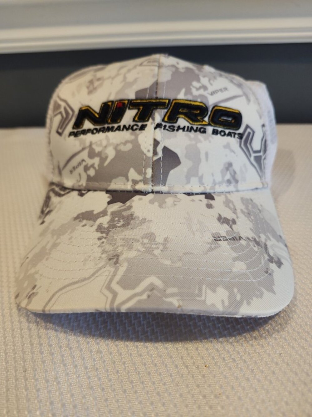 NITRO~Performance Fishing Boats~Snapback Hat~True Timber Camo~White~Gray~Mesh